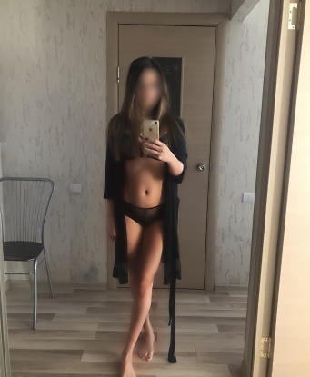 Мои услуги нацелены на то, чтобы полностью удовлетворить твои самые сокровенные фантазии и желания. 🌹 Позволь мне ушептать тебе свои тайны и показать, как наши тела могут слиться в пылкой страсти. Я искусная в оральных ласках и гарантирую тебе незабываемый опыт, который оставит положительные воспоминания надолго. 💋 Для твоего удобства, имею свою коллекцию фото, дабы полностью раскрыть свои прелести перед тобой. 💃📸 Читай отзывы о моих услугах и понимай, что выбрал именно меня, чтобы помочь тебе расслабиться и наслаждаться моментом. Не жди больше и дай себе шанс испытать настоящую эйфорию рядом со мной. 🌹💫 Жду твоего звонка, чтобы начать нашу незабываемую встречу уже сегодня. 💋📞 14618, 26 лет